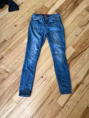 YMI Wanna Betta Butt Skinny Stretch Blue Jeans Womens Size 3